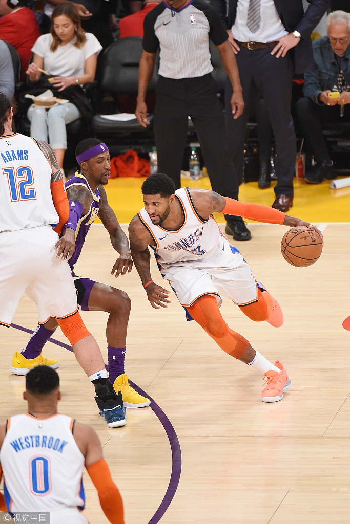 而不是严格 而不是严格