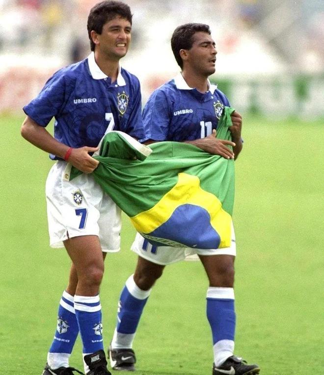 次取得三连 次取得三连