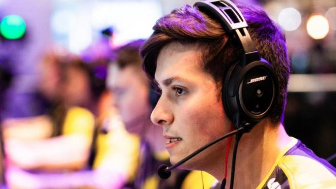 与站位秩序 与站位秩序